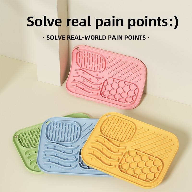 Silicone Slow Feeder Mat for Dogs – Textured Slow Feeding and Treat Mat